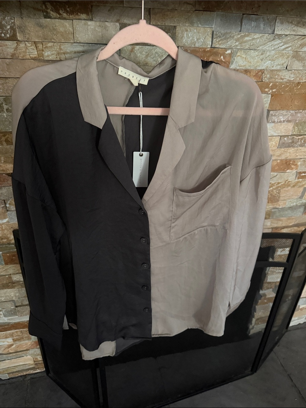 Promesa Two-Tone Button-Up Blouse in Black and Taupe